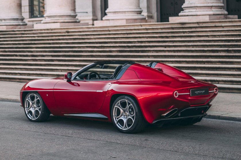 Alfa Romeo Disco volante Spyder