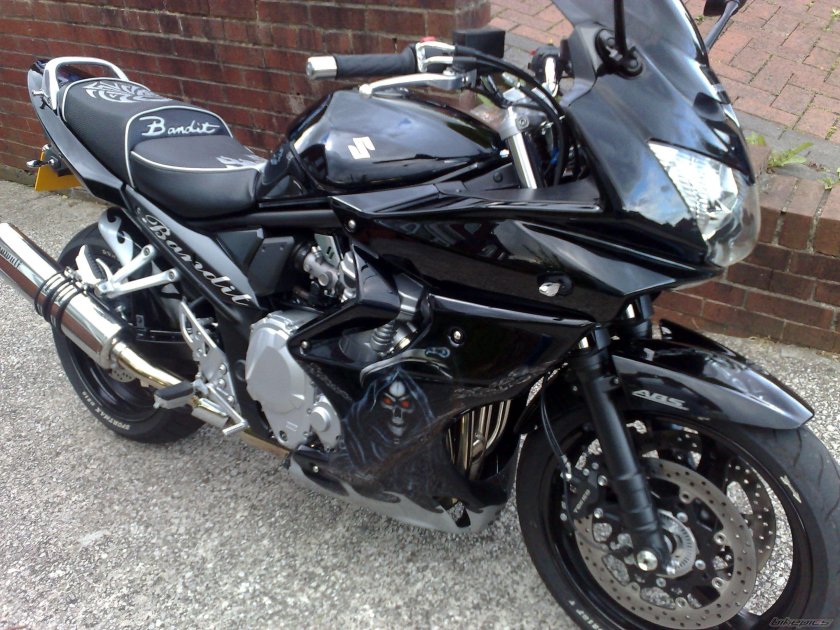 Сузуки бандит 1200