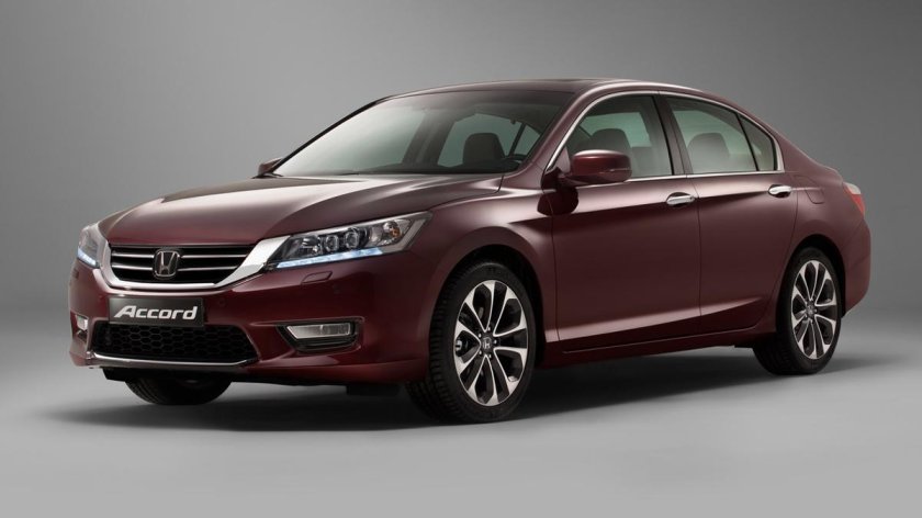 Автомобиль Хонда