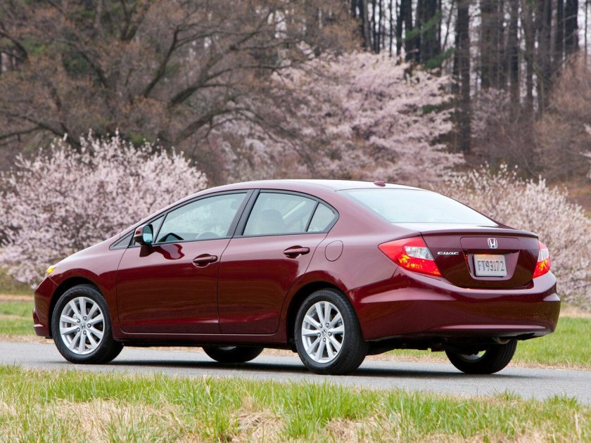 Хонда Цивик 2012 седан