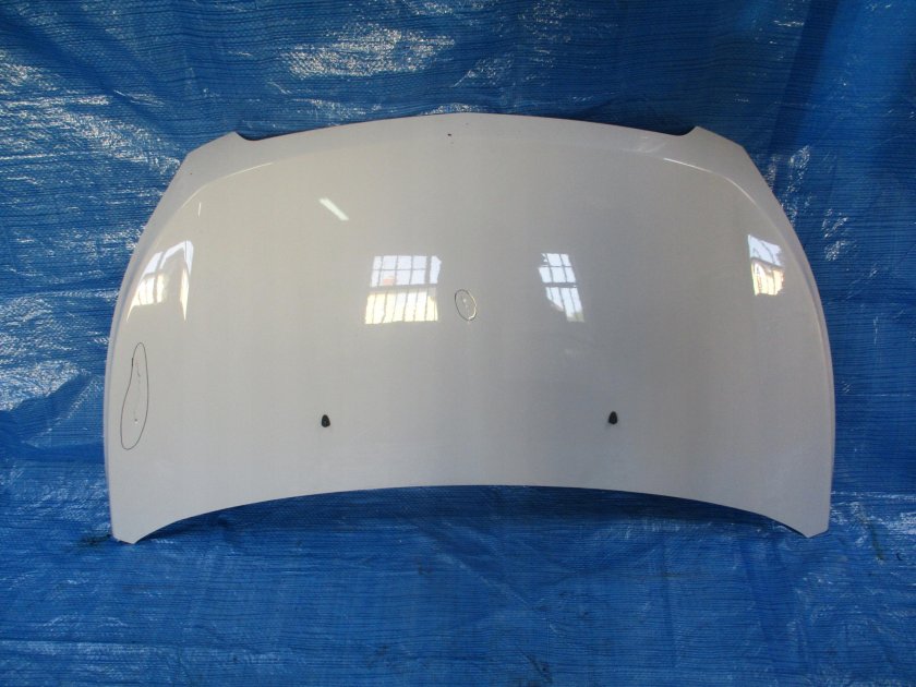 Капот Vitz ncp13