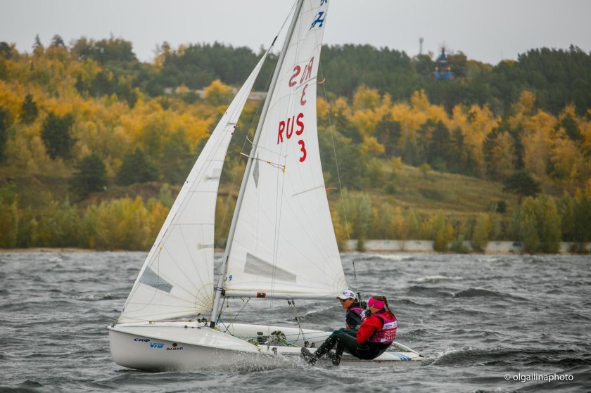 Швертбот 470