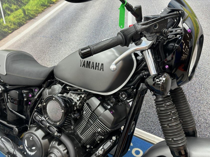 Yamaha bolt xv950