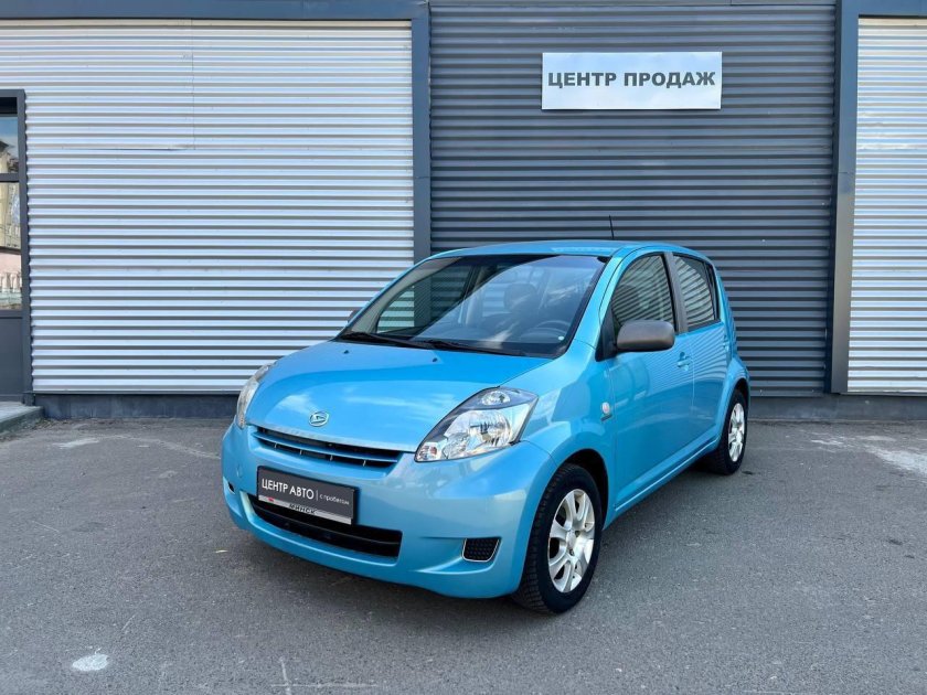 Дайхатсу Сирион 1998