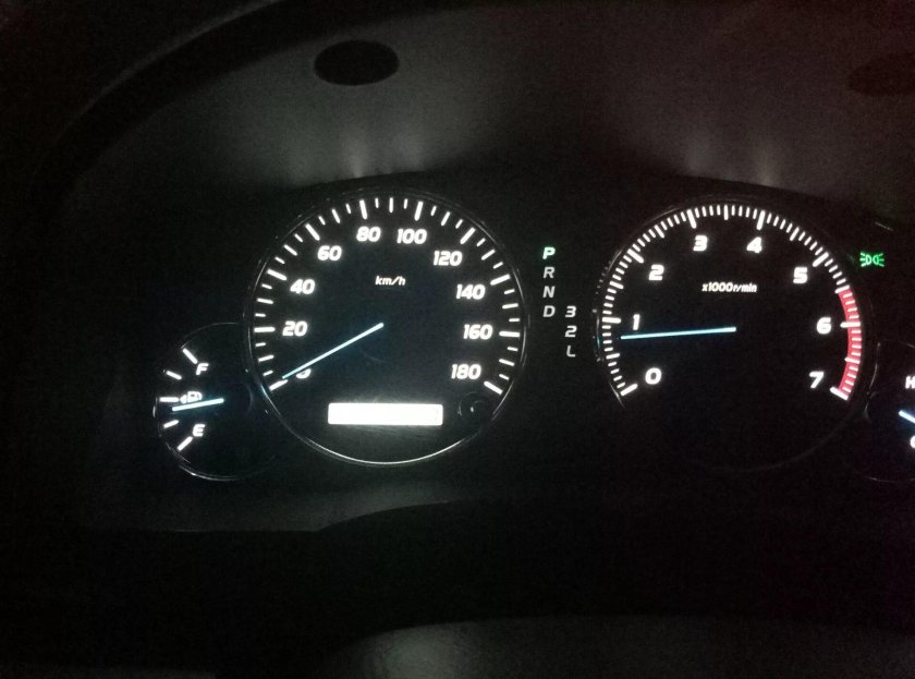 Toyota Prado 120 кузов табло