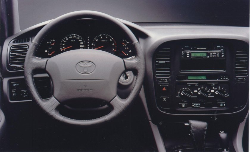 Land Cruiser 100 салон 1998