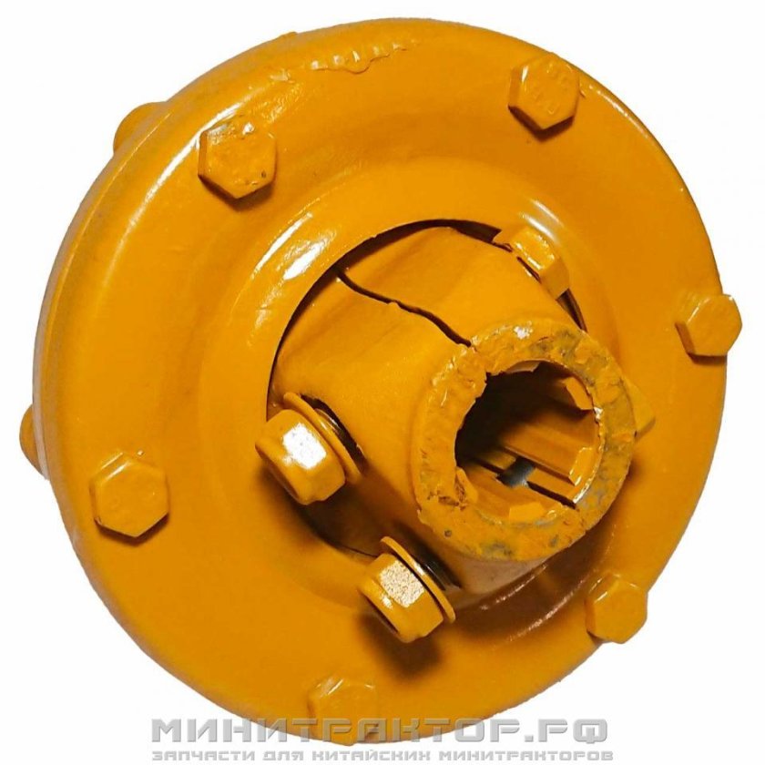 Втулка шлицевая карданного вала Уралец 224 15 шлицов