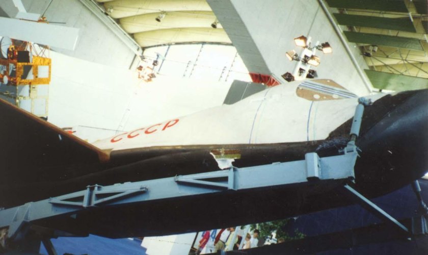 Бор-1 беспилотный орбитальный ракетоплан