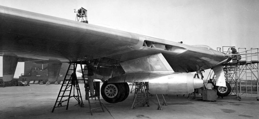 Самолет Northrop XB-35