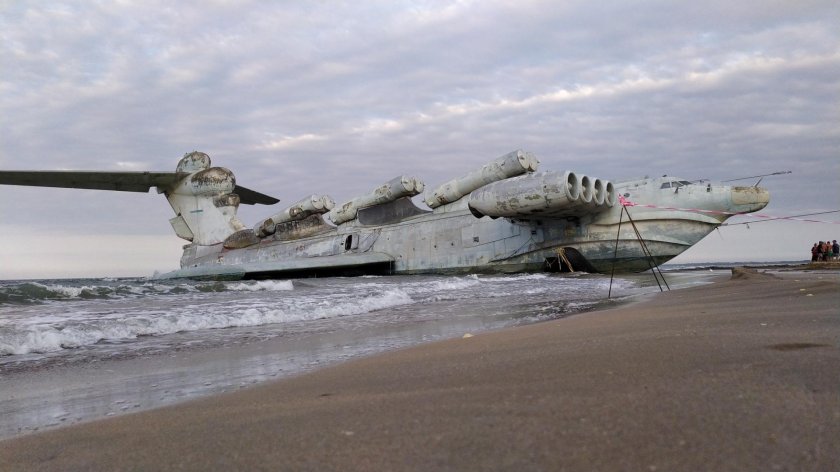 Лунь экраноплан в Дербенте