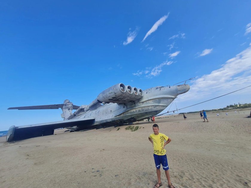 Лунь экраноплан в Дербенте