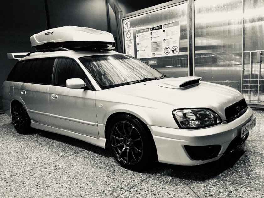 Subaru Legacy 4 Wagon