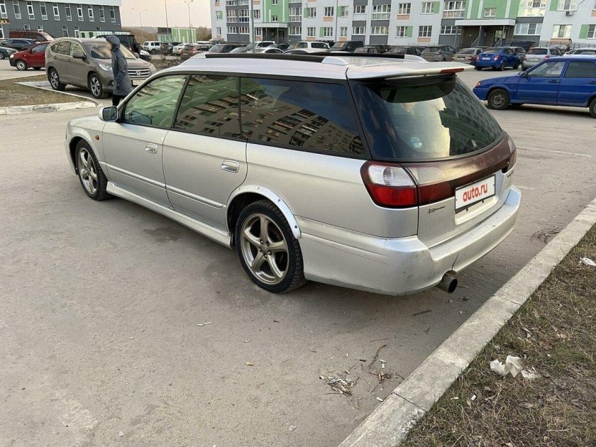 Subaru legacy 2001 универсал