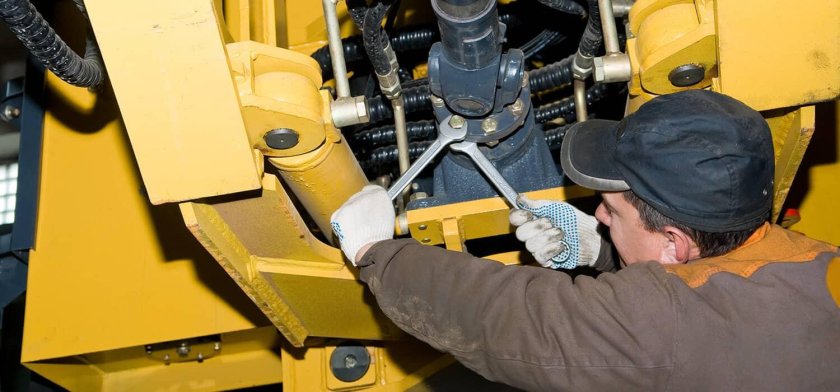 Техобслуживание спецтехники