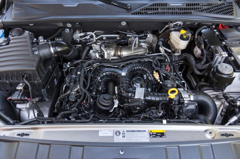 Амарок 2017 1.8 дизель АКБ