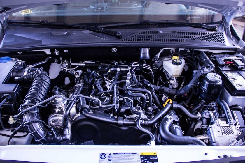 Амарок 2.0 дизель