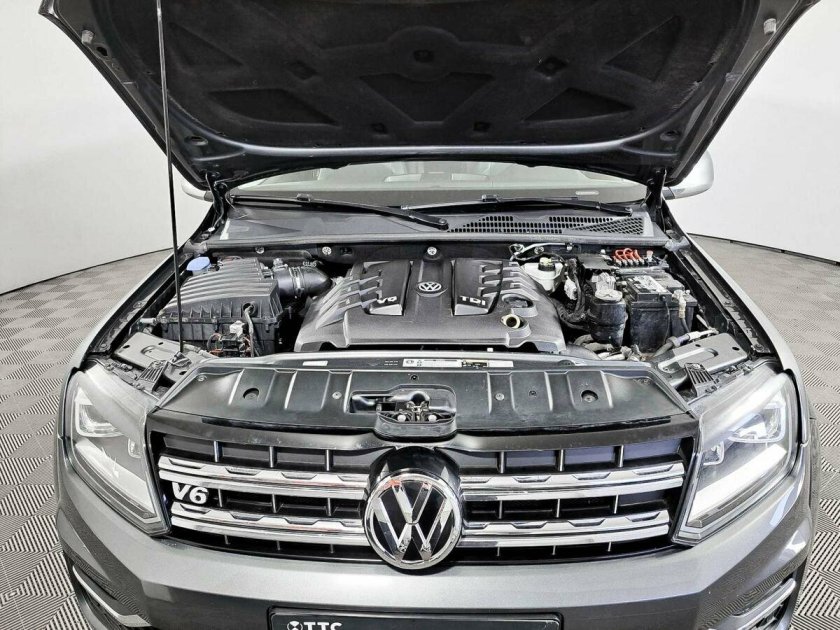 Volkswagen amarok i