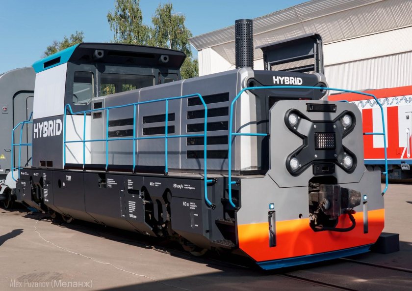 Маневровый Локомотив тэм5