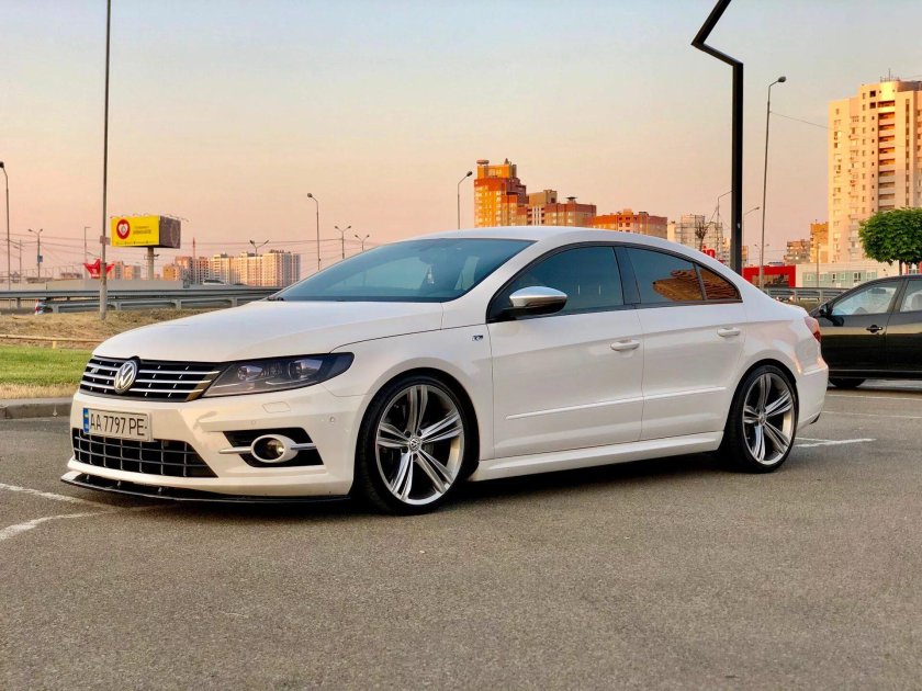 Фольксваген Пассат СС 2014
