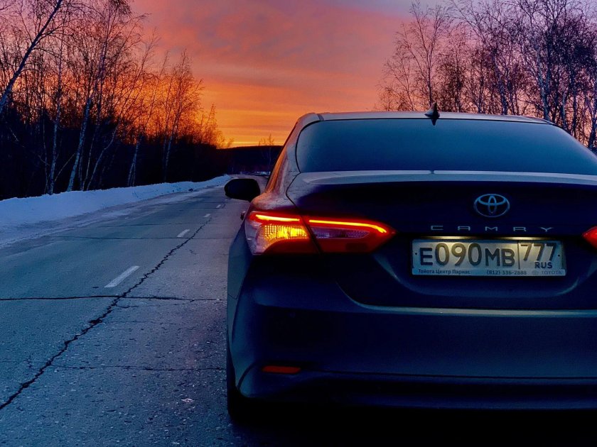 Toyota Camry 3.5 ночью