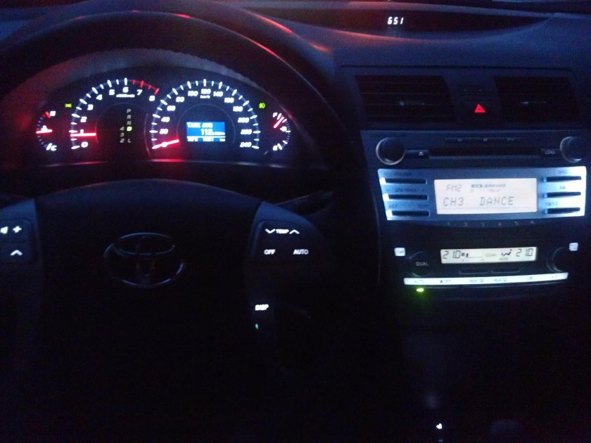 Toyota Camry 40 салон ночью