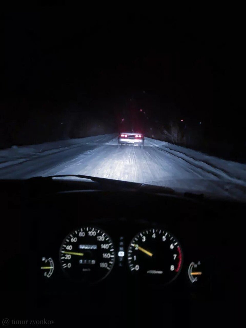 Марк 2 100 зимой ночью