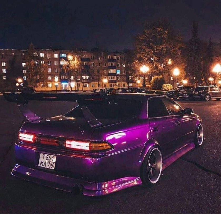 Тойота Марк 2 90 фиолетовый
