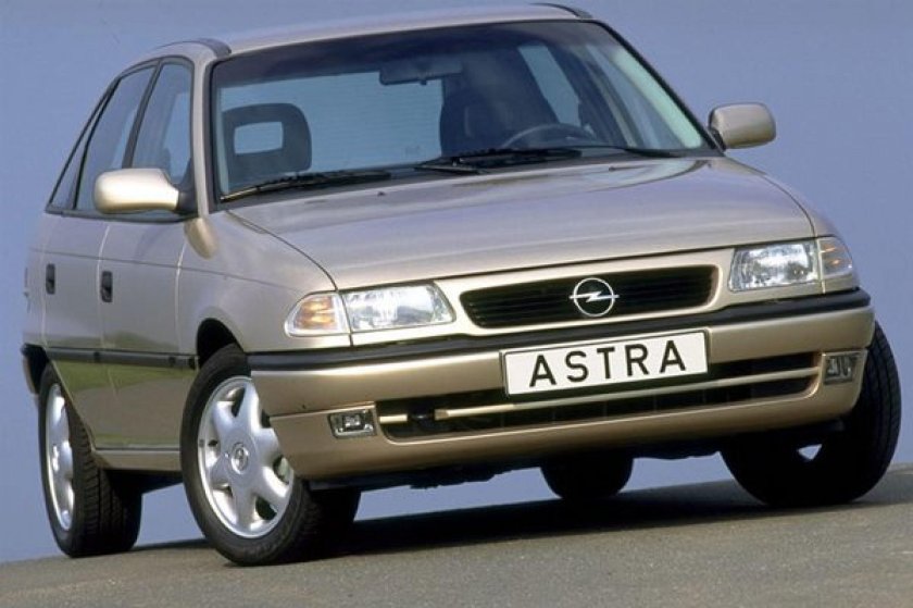 Opel Astra f хэтчбек 1.6