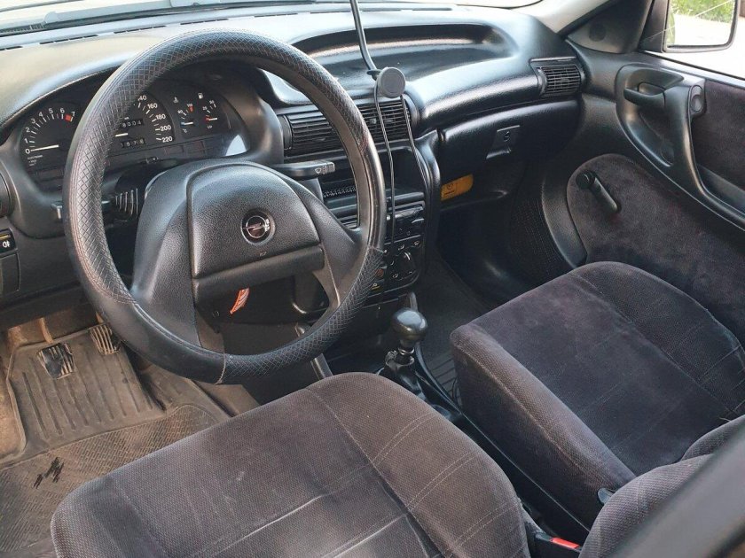 Opel astra 1992 седан