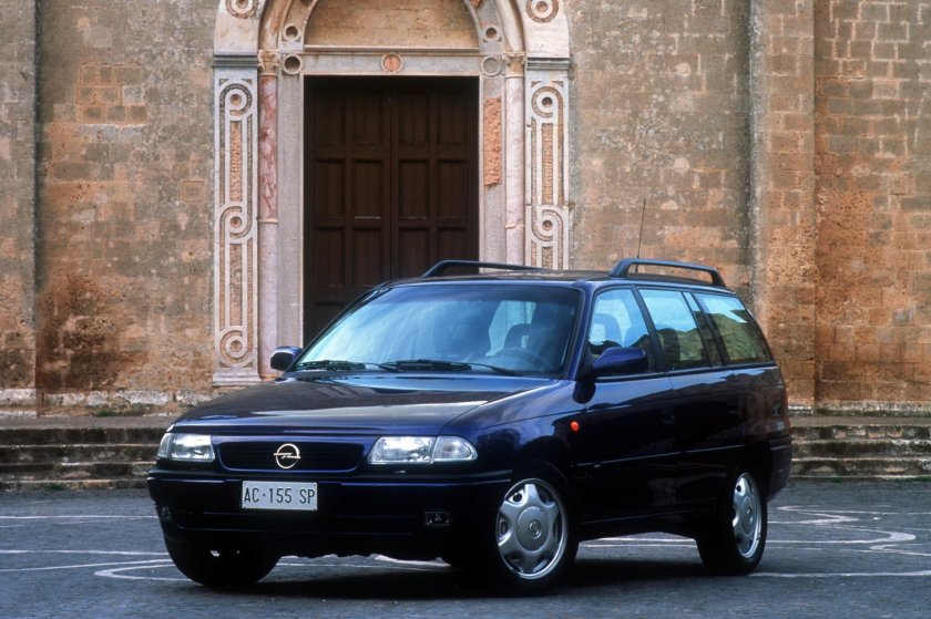 Opel Astra f универсал 1994