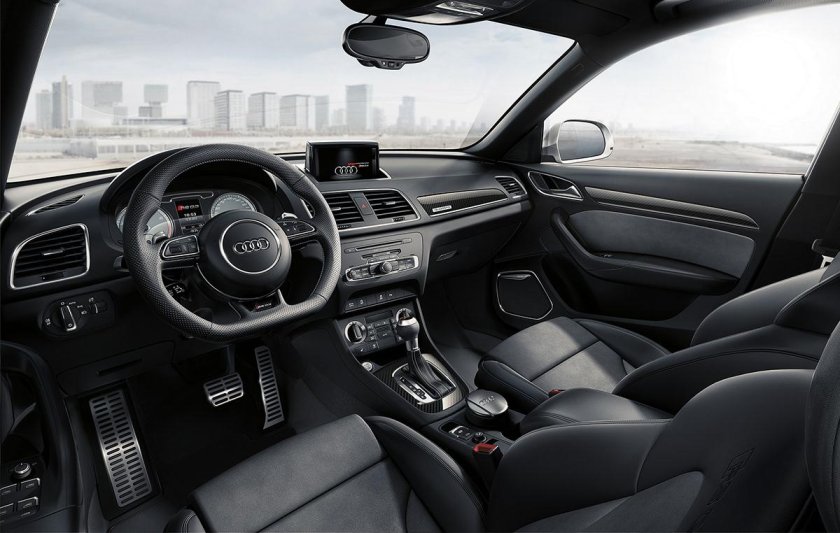 Ауди q3 салон