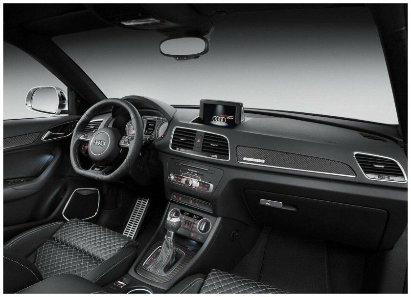 Ауди q3 салон