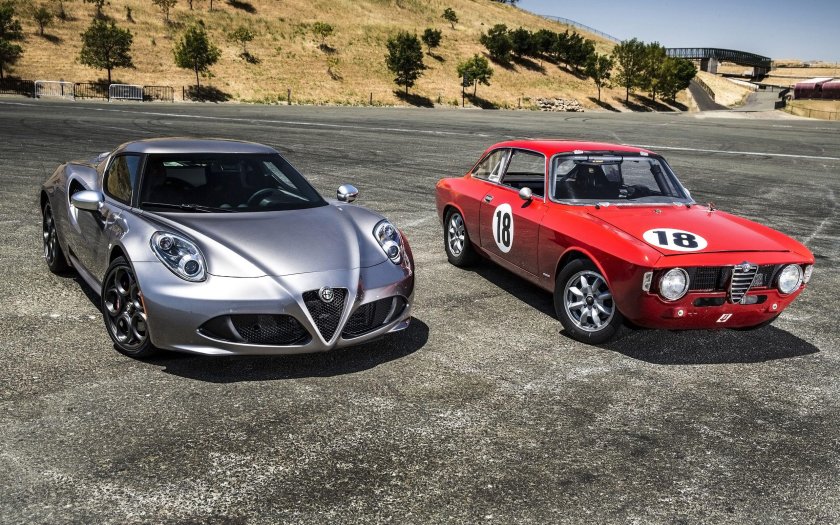 Машина Alfa Romeo