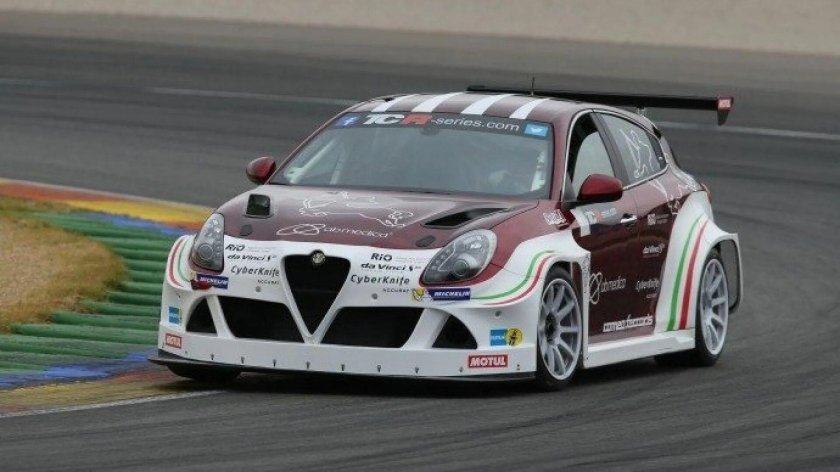 Alfa Romeo гоночная