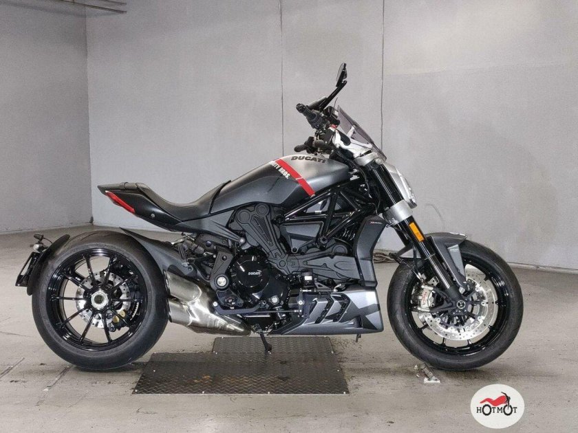 Ducati x diavel