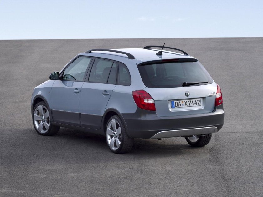 Fabia Scout универсал 2010