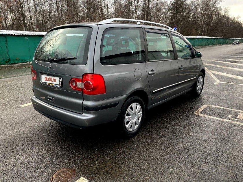 Volkswagen sharan 1