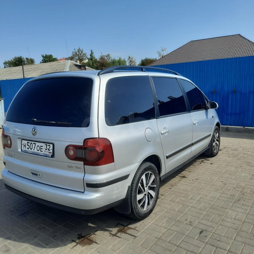Volkswagen sharan i