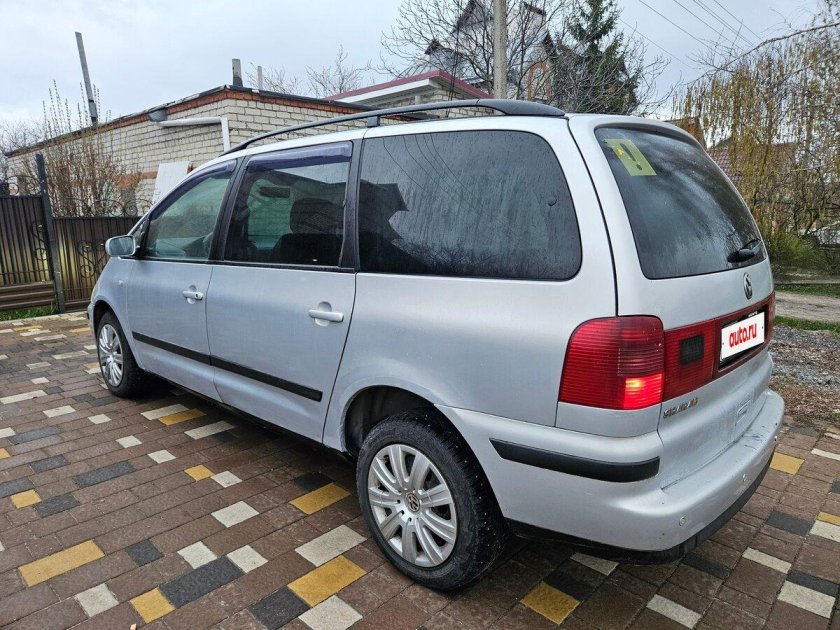 Volkswagen sharan 1