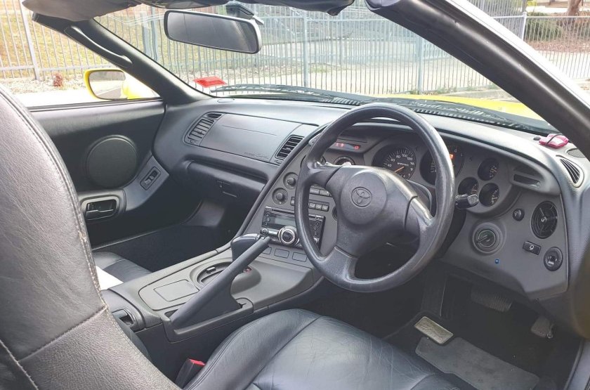 Тойота Супра а80 салон