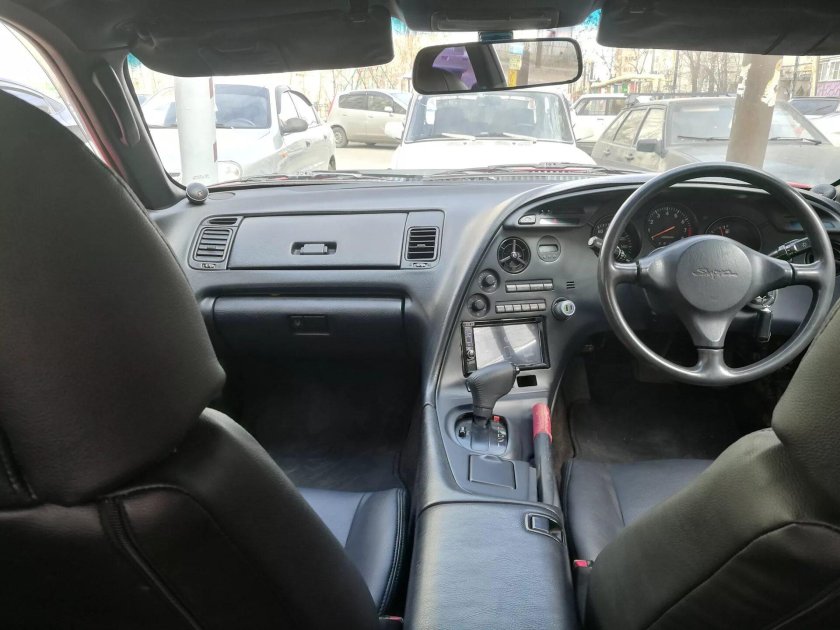 Toyota Supra a80 салон