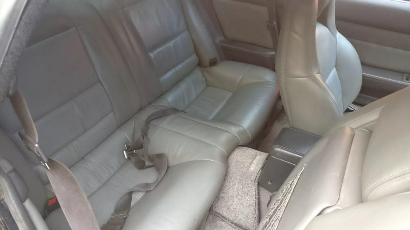 Тойота Супра а80 салон сзади