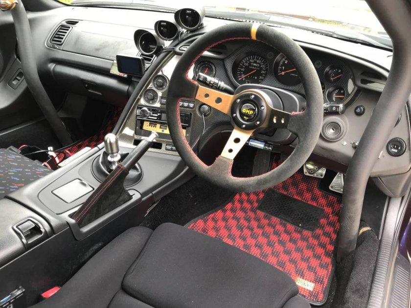 Toyota Supra a80 салон