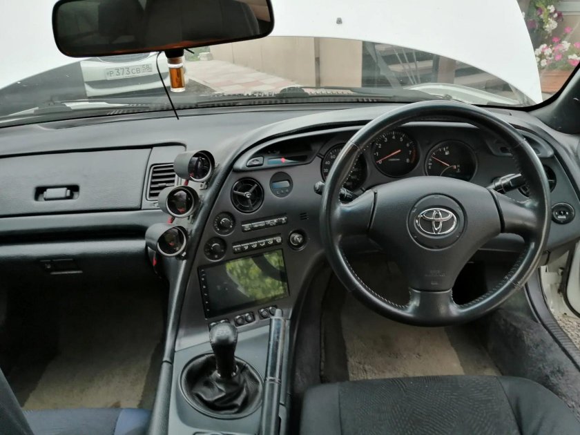 Toyota Supra a80 салон