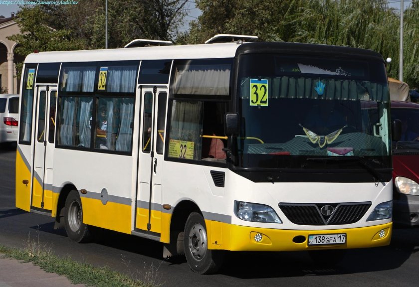 Автобус фото