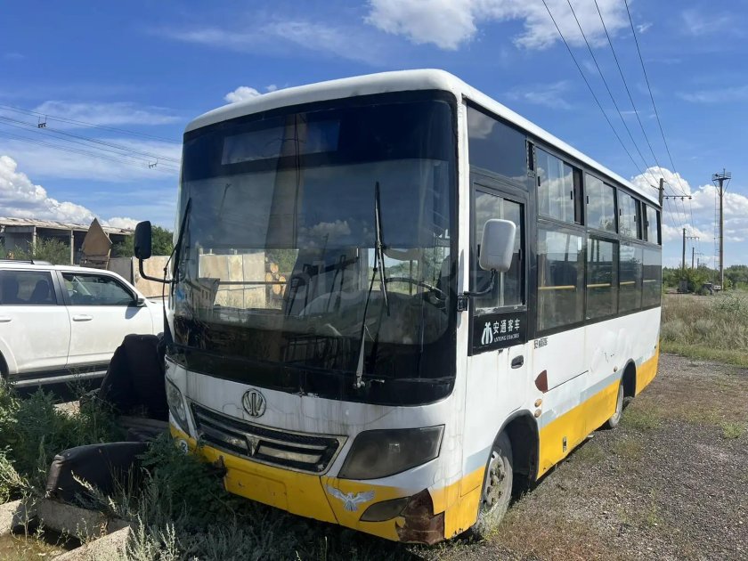 Автобус донг фенг