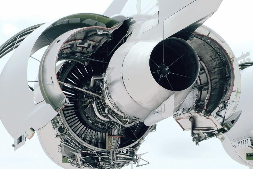 Pratt Whitney pw2000