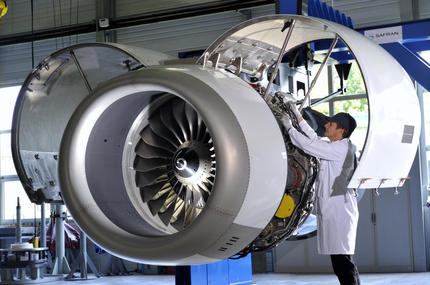 SSJ 100 двигатель