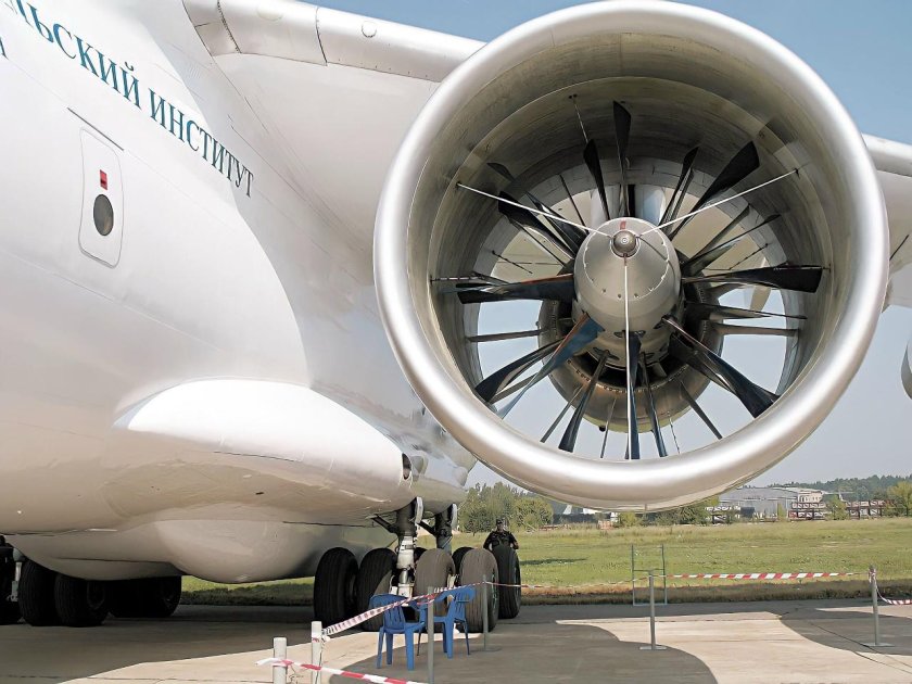 Винтовентиляторный двигатель НК-93