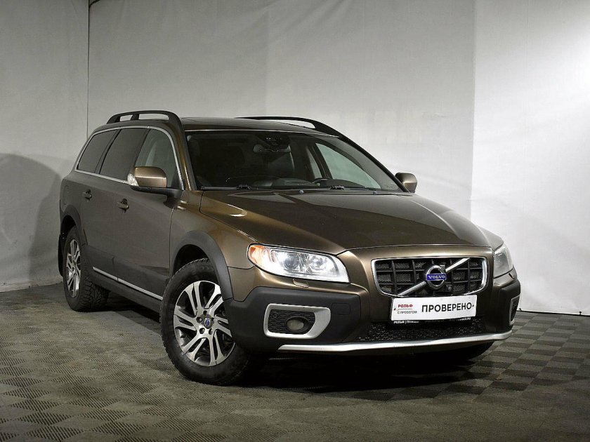 Вольво коричневая